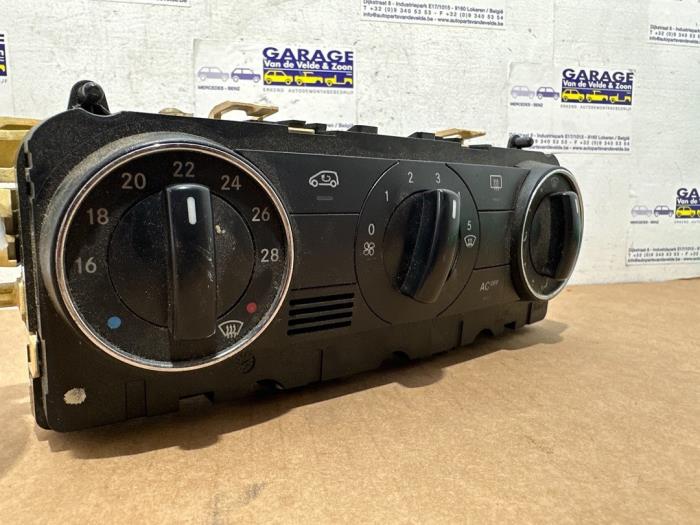 Panneau de commandes chauffage Mercedes A-Klasse