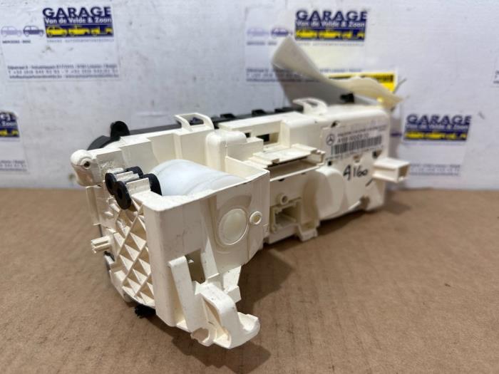 Panneau de commandes chauffage Mercedes A-Klasse