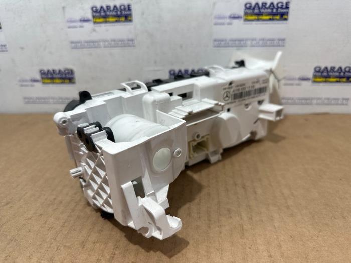 Panneau de commandes chauffage Mercedes A-Klasse