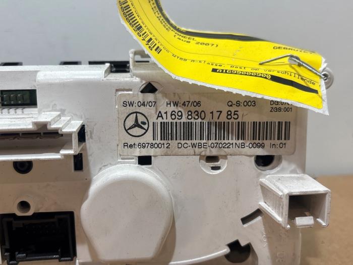 Panneau de commandes chauffage Mercedes A-Klasse