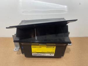 Gebruikte Head-up display Mercedes E (W213) E-220d 2.0 Turbo 16V Prijs € 332,75 Inclusief btw aangeboden door Autoparts Van De Velde