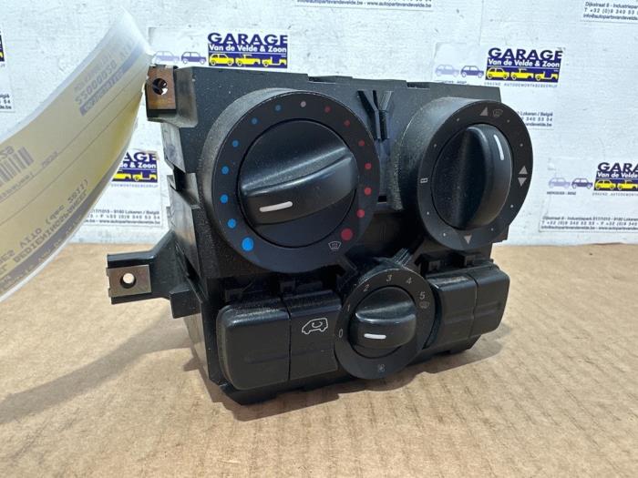 Panel de control de calefacción Mercedes Vito