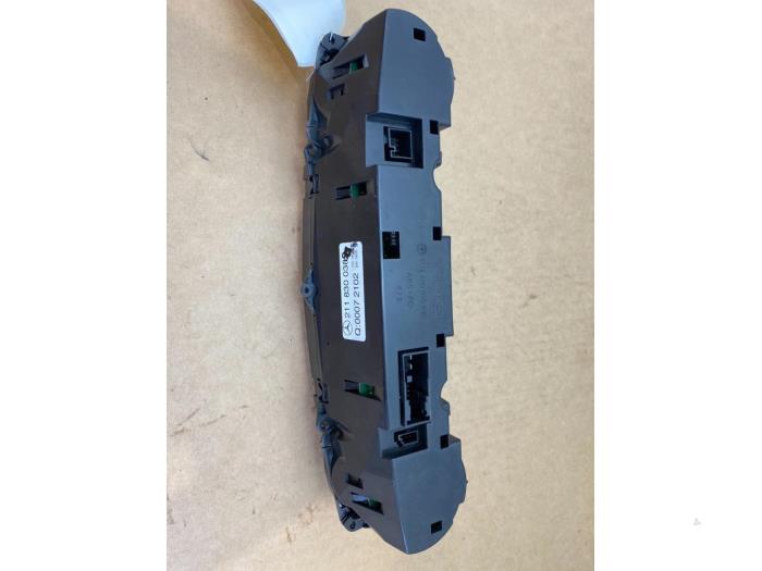 Panneau de commandes chauffage Mercedes E-Klasse