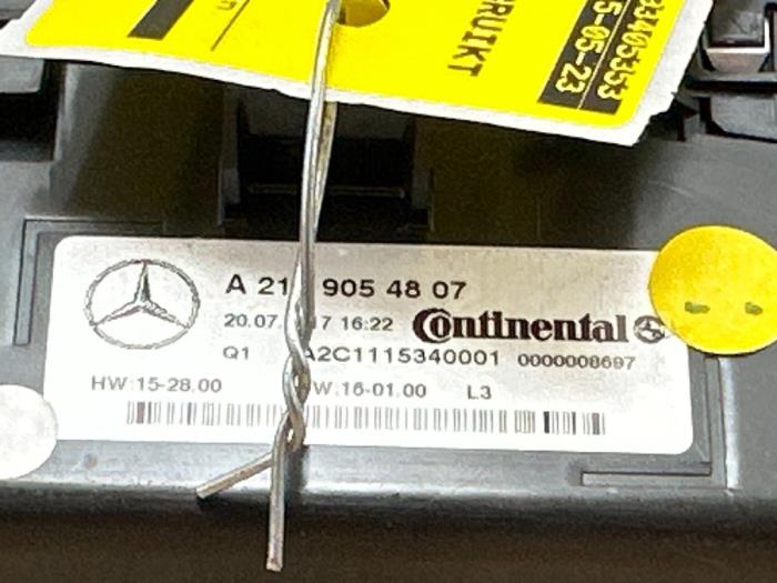 Panneau de commandes chauffage Mercedes E-Klasse