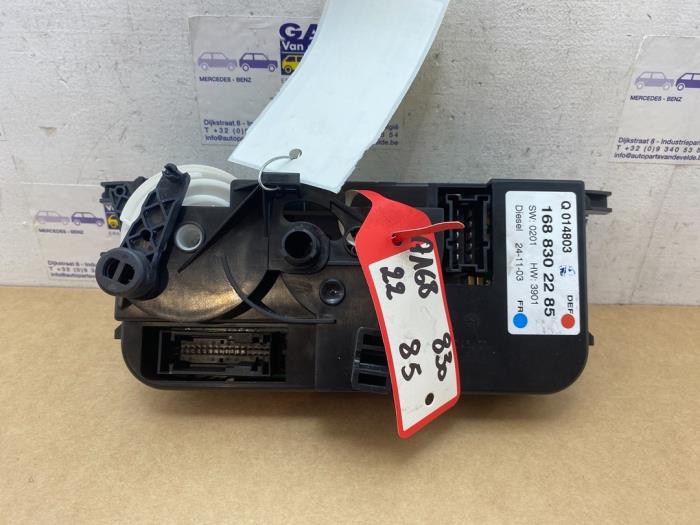 Panneau de commandes chauffage Mercedes A-Klasse