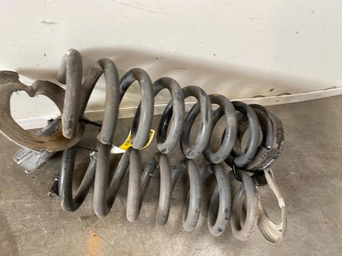 Schraubenfeder hinten Mercedes E-Klasse