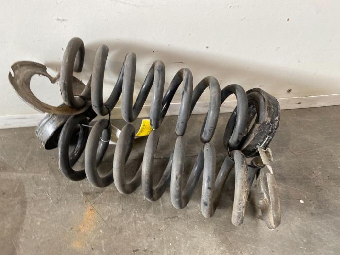 Schraubenfeder hinten Mercedes E-Klasse
