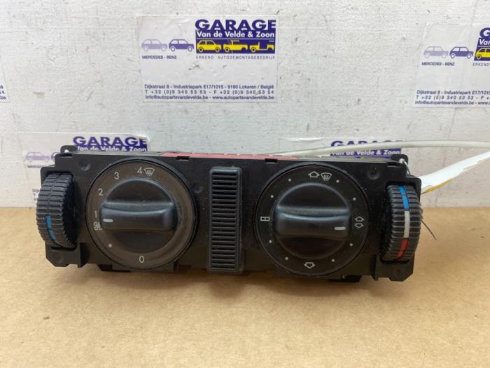 Panel sterowania nagrzewnicy Mercedes C-Klasse