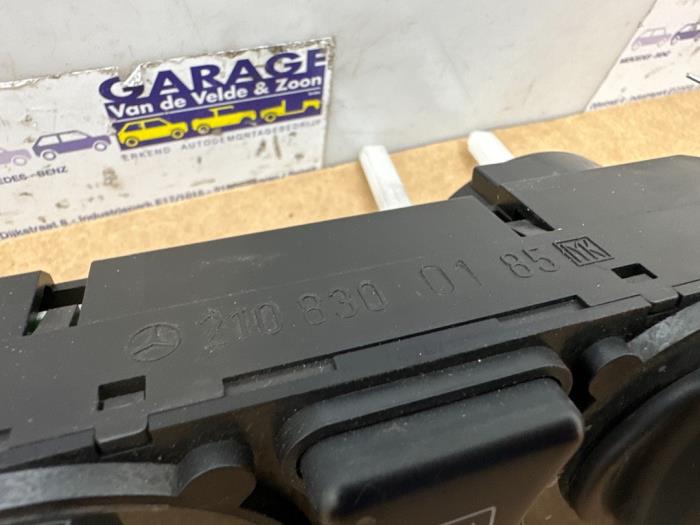 Kachel Bedieningspaneel Mercedes E-Klasse