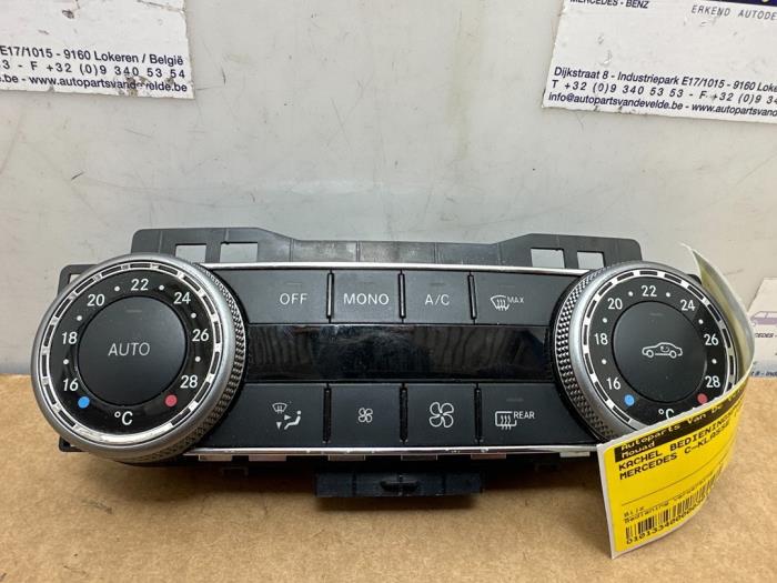 Panel sterowania nagrzewnicy Mercedes C-Klasse