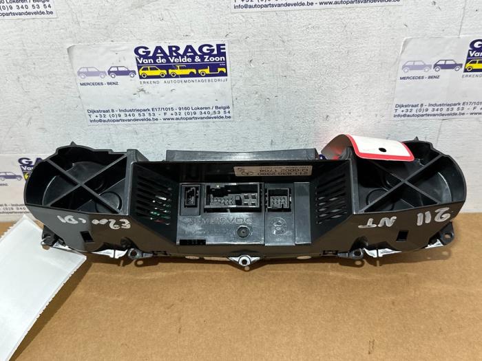 Panneau de commandes chauffage Mercedes E-Klasse