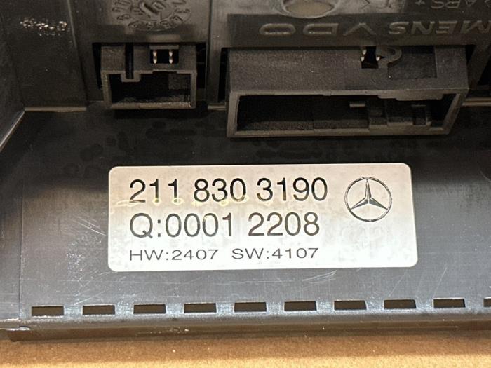 Panneau de commandes chauffage Mercedes E-Klasse