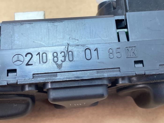 Panneau de commandes chauffage Mercedes E-Klasse