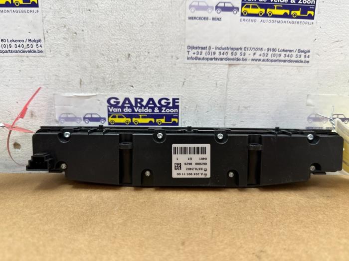 Sterowanie komputera pokladowego Mercedes C-Klasse