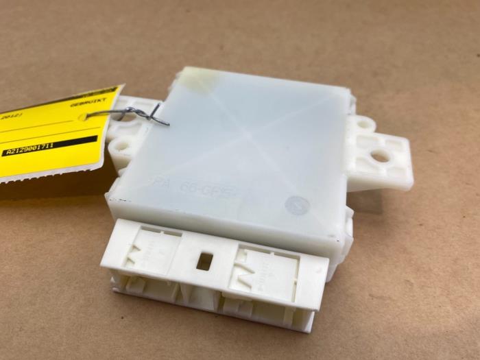 Parkeerhulp computer Mercedes E-Klasse