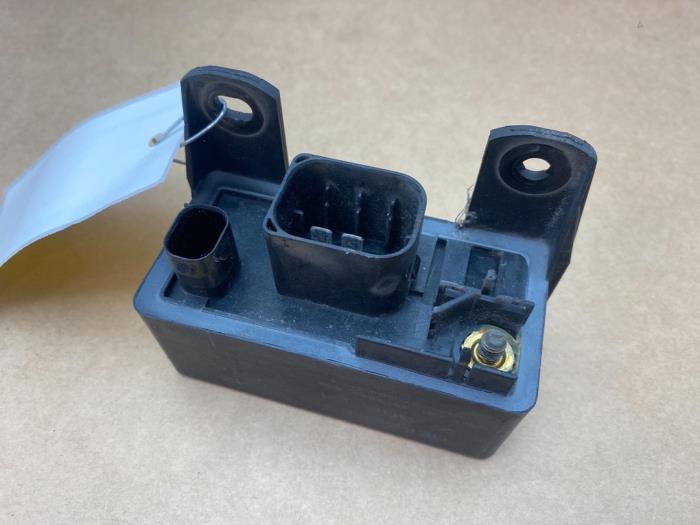 Glow plug relay Mercedes E-Klasse