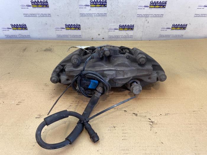 Pinza de freno derecha delante Mercedes C-Klasse