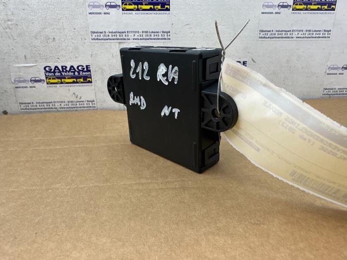 Módulo de cierre centralizado Mercedes E-Klasse