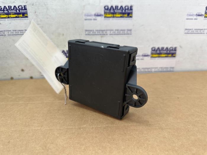 Módulo de cierre centralizado Mercedes E-Klasse