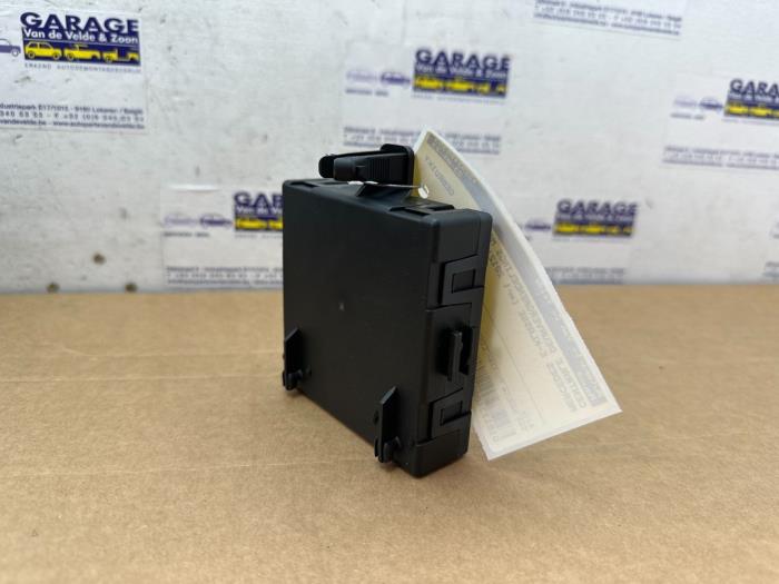 Módulo de cierre centralizado Mercedes E-Klasse