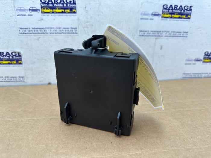 Módulo de cierre centralizado Mercedes E-Klasse