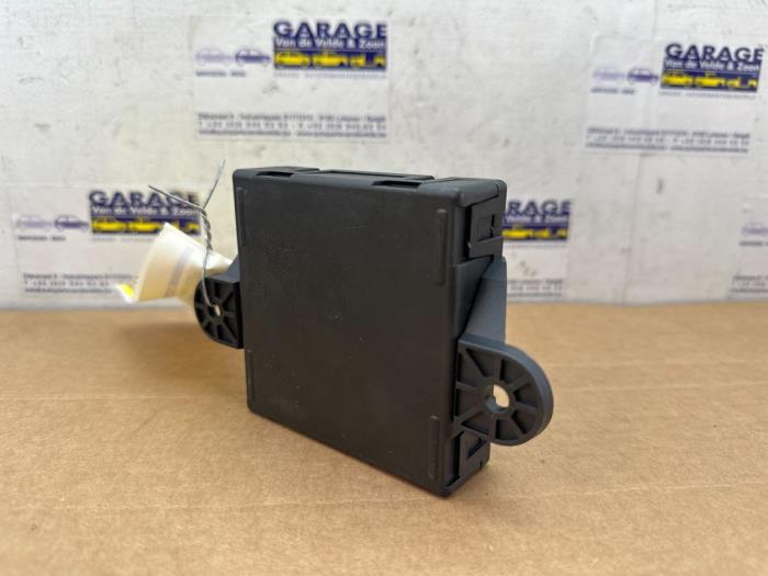 Módulo de cierre centralizado Mercedes E-Klasse