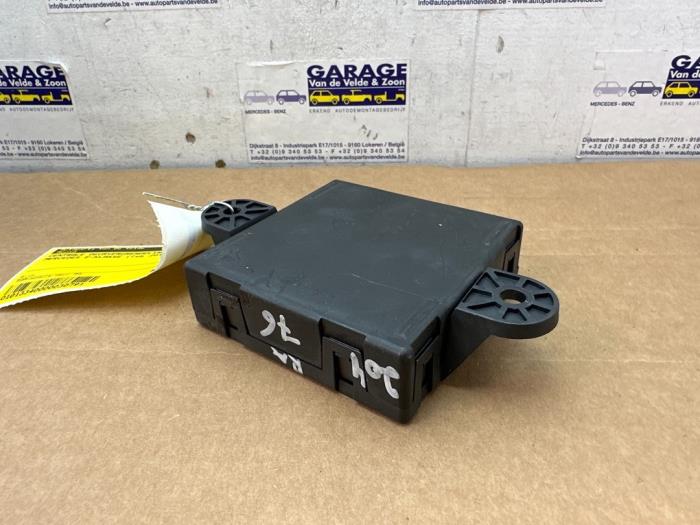 Módulo de cierre centralizado Mercedes E-Klasse