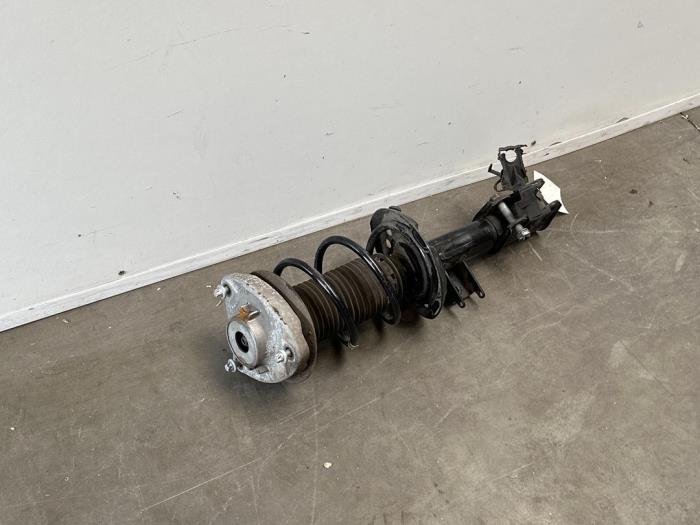 Fronts shock absorber, left Mercedes B-Klasse