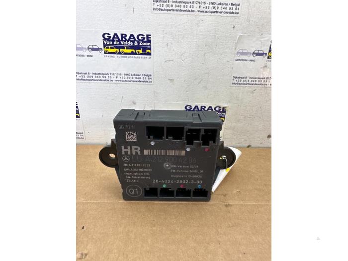 Módulo de cierre centralizado Mercedes E-Klasse