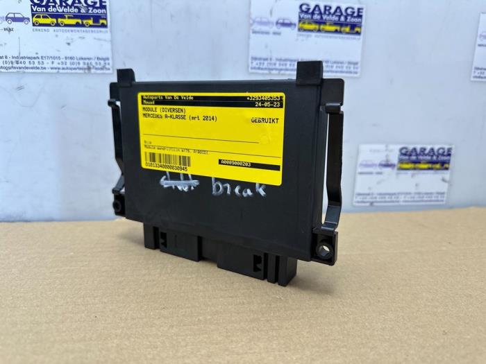 Modul (rózne) Mercedes A-Klasse