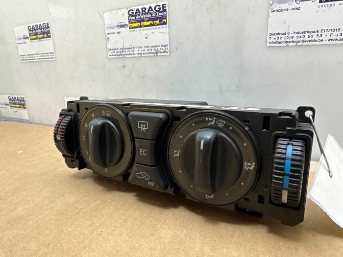 Panneau de commandes chauffage Mercedes E-Klasse