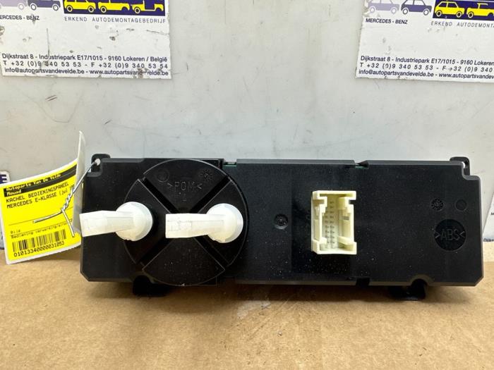 Panneau de commandes chauffage Mercedes E-Klasse