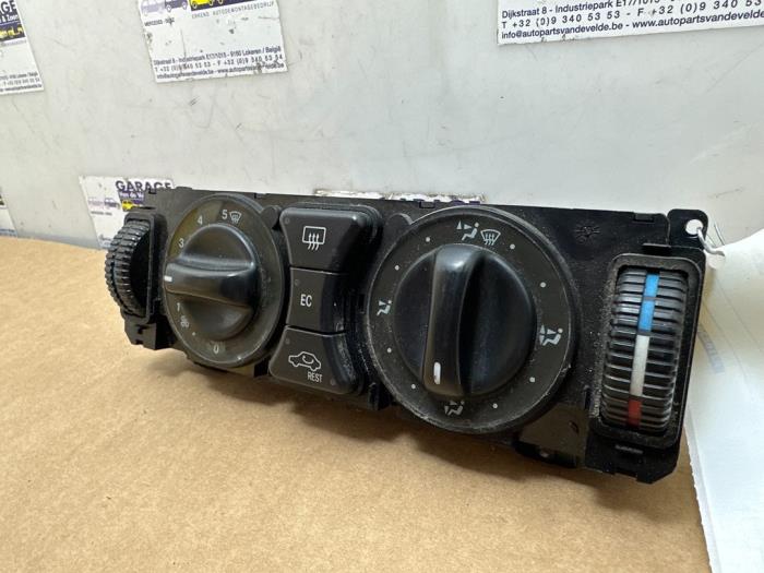 Panneau de commandes chauffage Mercedes E-Klasse