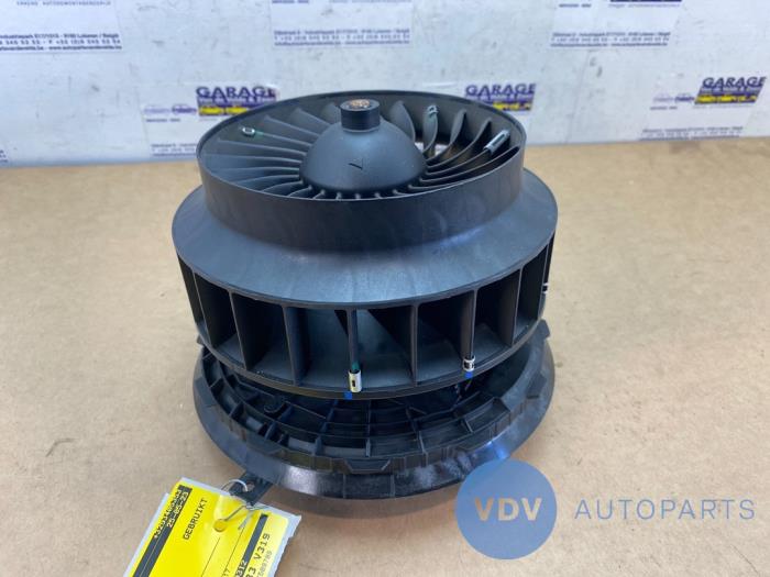 Heating and ventilation fan motor Mercedes C-Klasse