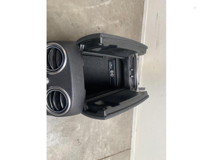 Console centrale Mercedes C-Klasse