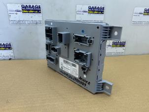 Gebruikte Comfort Module Mercedes C (C205) C-63 AMG 4.0 V8 Biturbo Prijs € 90,75 Inclusief btw aangeboden door Autoparts Van De Velde