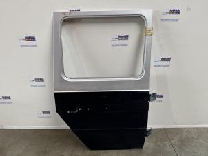 Gebruikte Deur 4Deurs rechts-achter Mercedes G (463) G 300 Turbo Diesel 24V Prijs € 756,25 Inclusief btw aangeboden door Autoparts Van De Velde