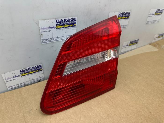 Luz trasera derecha Mercedes B-Klasse