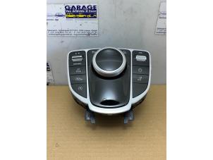 Gebruikte Bediening boordcomputer Mercedes C (W205) C-220 d 2.2 16V 4-Matic Prijs € 90,75 Inclusief btw aangeboden door Autoparts Van De Velde