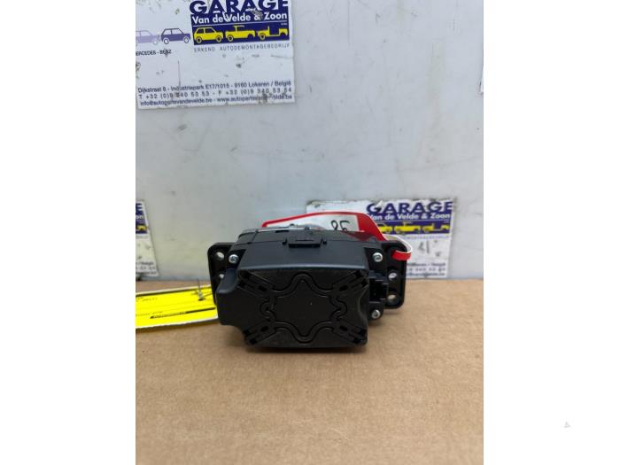 On-board computer controller Mercedes A-Klasse