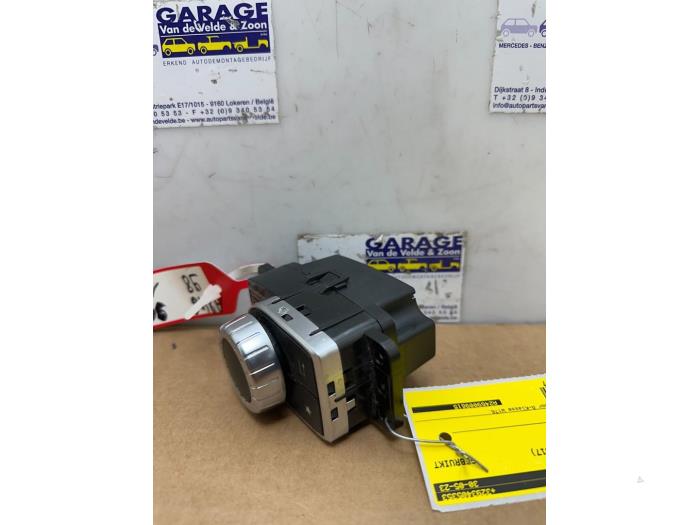 On-board computer controller Mercedes A-Klasse