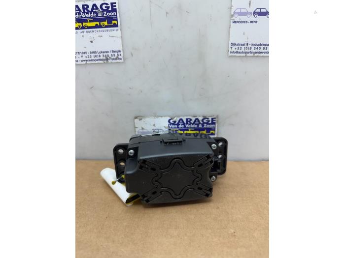 On-board computer controller Mercedes A-Klasse