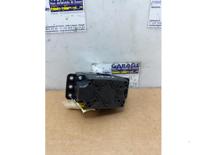 On-board computer controller Mercedes A-Klasse