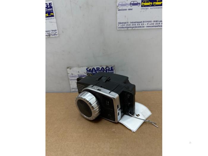 On-board computer controller Mercedes A-Klasse