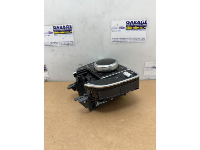 Commande ordinateur de bord Mercedes V-Klasse