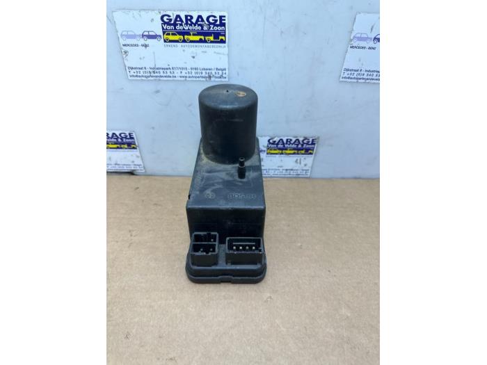 Module verrouillage central des portes Mercedes C-Klasse