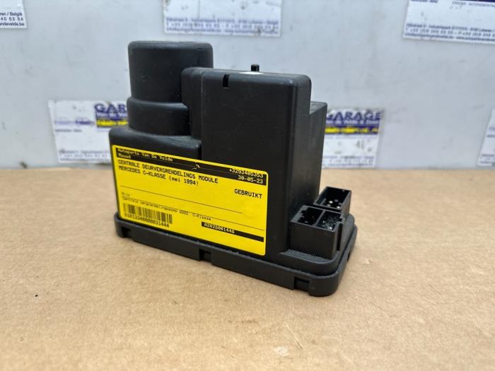 Modul centralnego zamka Mercedes C-Klasse