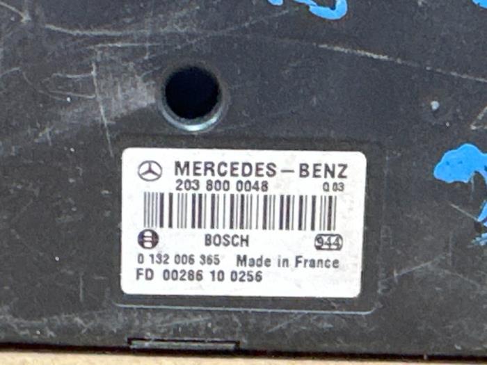 Module verrouillage central des portes Mercedes C-Klasse