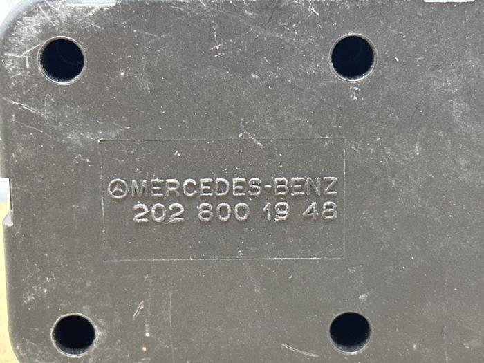Modul centralnego zamka Mercedes C-Klasse