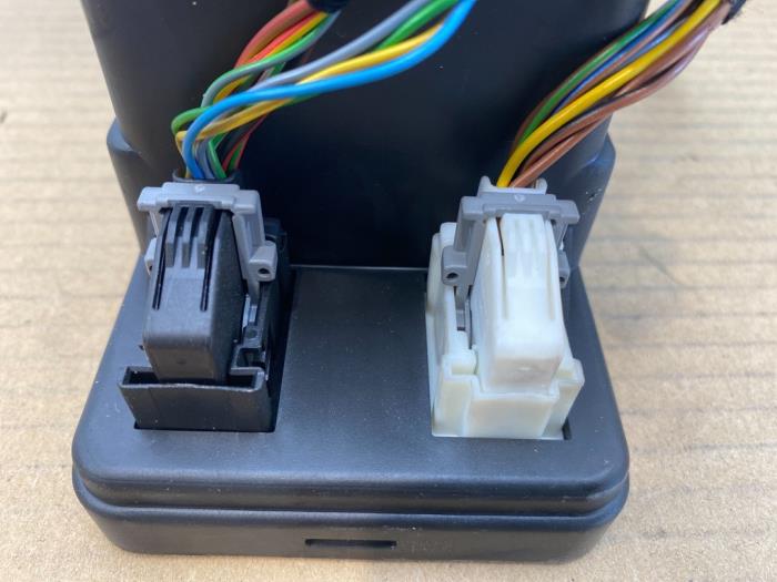 Moteur verrouillage centrale des portes Mercedes CLK